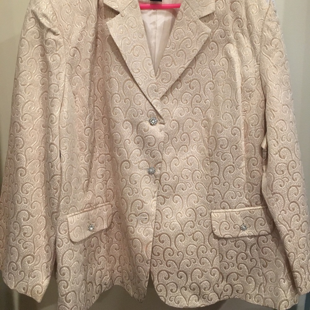 Dressy Plus Size Blazer 🥼❤️